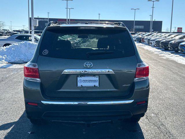 used 2013 Toyota Highlander car, priced at $13,900