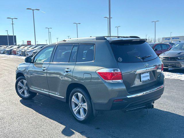 used 2013 Toyota Highlander car, priced at $13,900