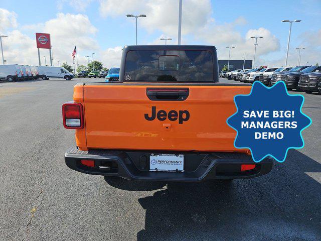 new 2025 Jeep Gladiator car, priced at $38,747