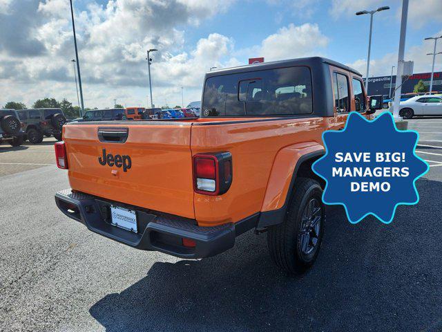 new 2025 Jeep Gladiator car, priced at $38,747