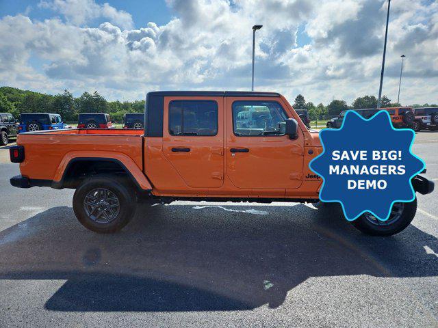 new 2025 Jeep Gladiator car, priced at $38,747