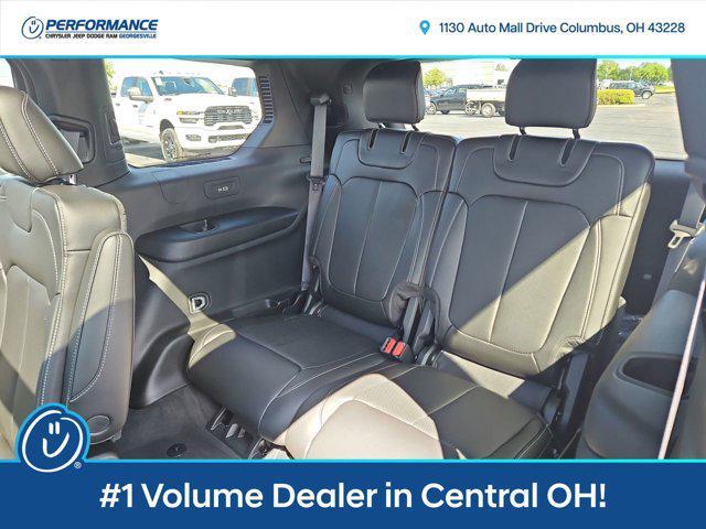 new 2025 Jeep Grand Cherokee L car, priced at $54,230