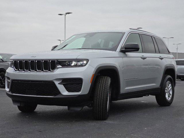 new 2025 Jeep Grand Cherokee car, priced at $37,906