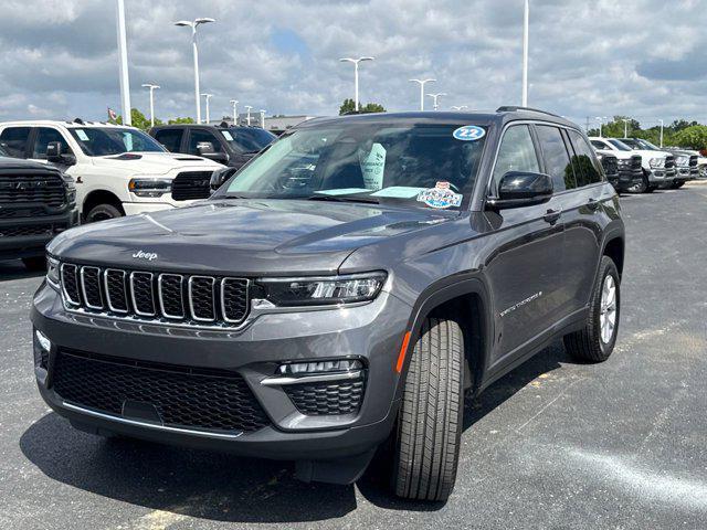 used 2022 Jeep Grand Cherokee car, priced at $31,995