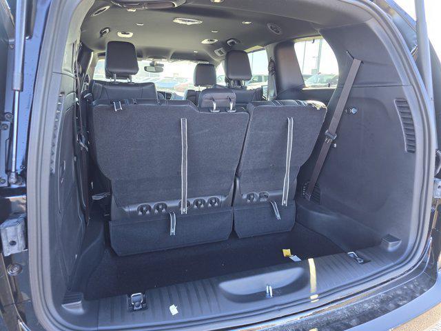 new 2025 Chrysler Pacifica Hybrid car, priced at $57,162