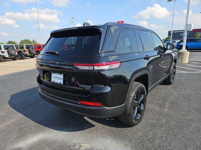 new 2025 Jeep Grand Cherokee car, priced at $41,945