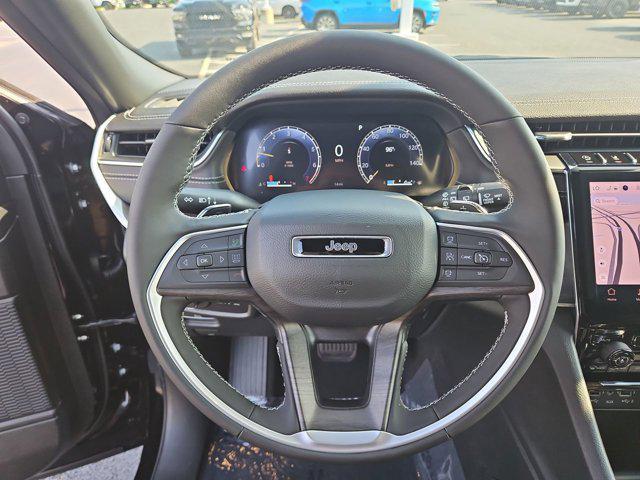 new 2025 Jeep Grand Cherokee car, priced at $41,945
