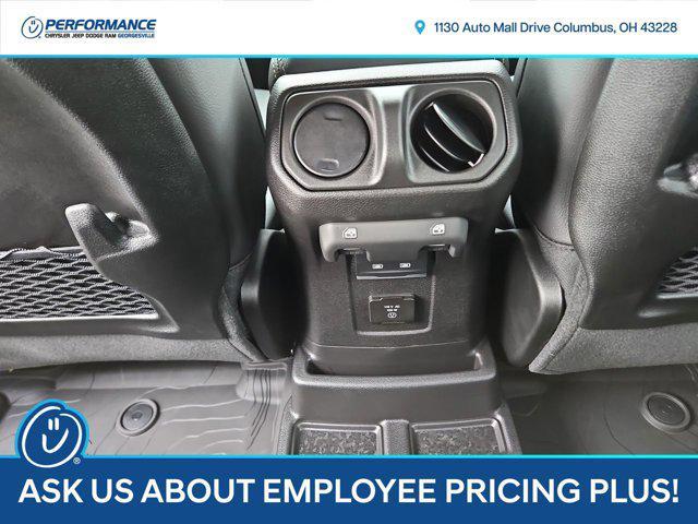 new 2025 Jeep Wrangler car, priced at $57,850