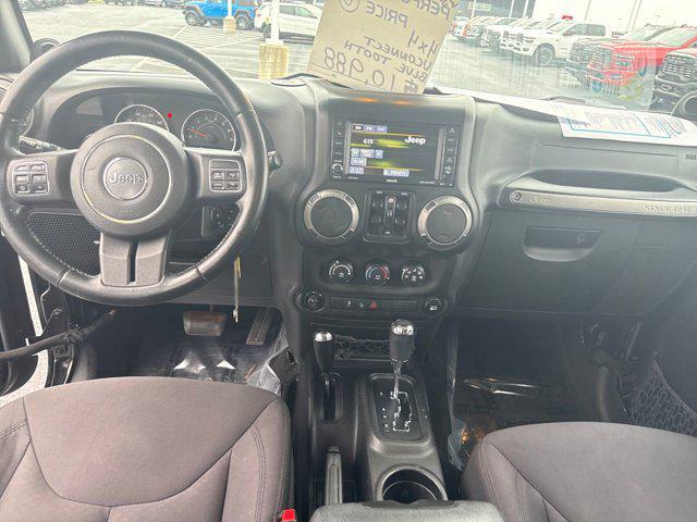 used 2014 Jeep Wrangler Unlimited car, priced at $11,297