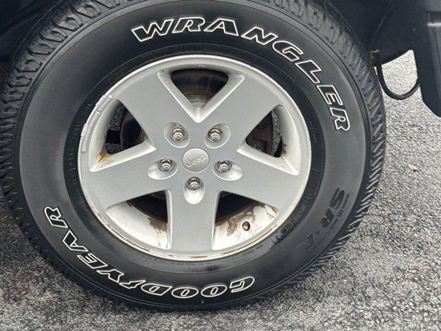 used 2014 Jeep Wrangler Unlimited car, priced at $11,297