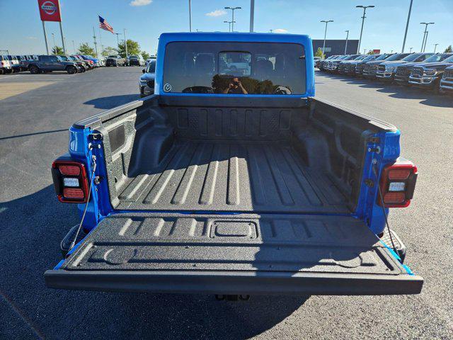 new 2025 Jeep Gladiator car, priced at $50,113