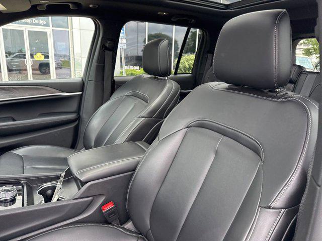 used 2024 Jeep Grand Cherokee car, priced at $38,980