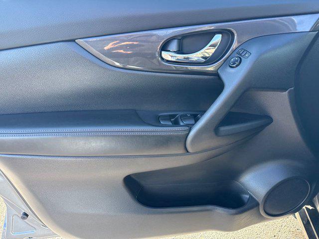 used 2020 Nissan Rogue car, priced at $17,998