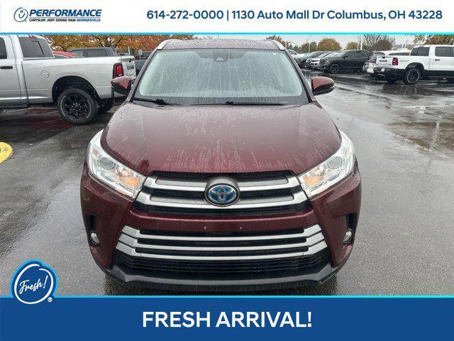 used 2018 Toyota Highlander Hybrid car, priced at $19,588