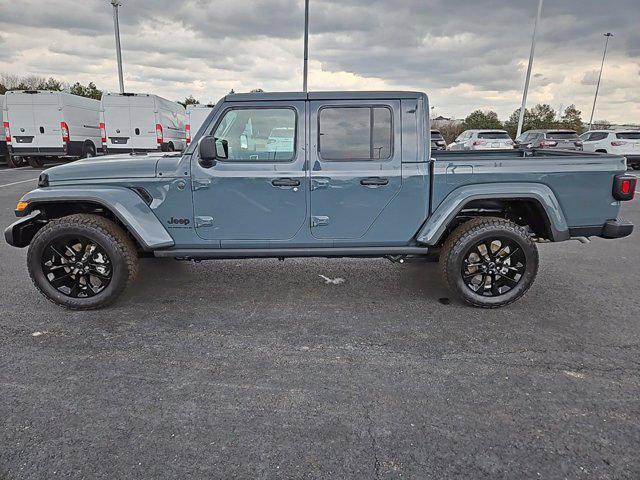 new 2025 Jeep Gladiator car, priced at $43,385
