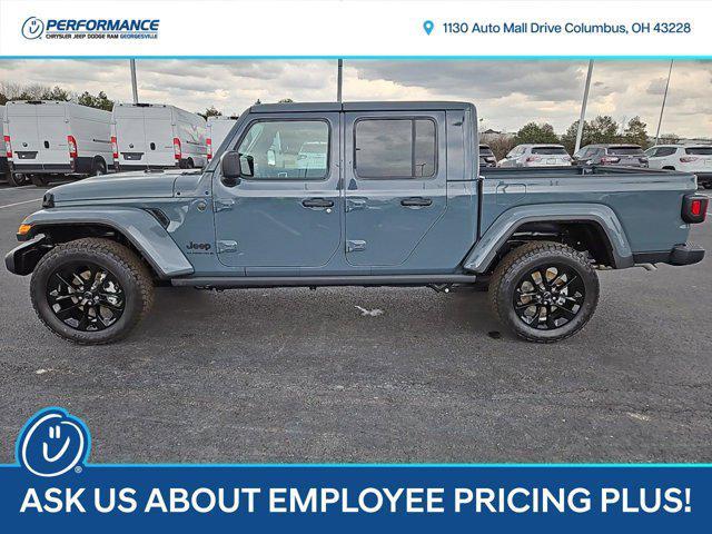 new 2025 Jeep Gladiator car, priced at $38,885