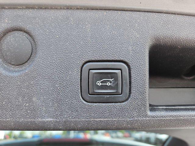 used 2023 Chevrolet Equinox car, priced at $17,995
