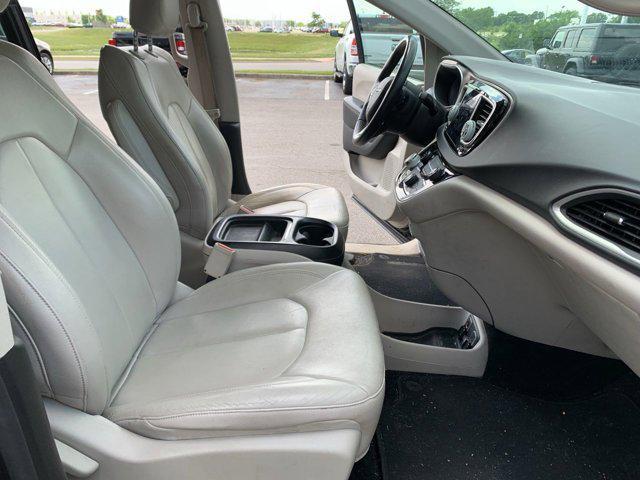 used 2017 Chrysler Pacifica car, priced at $9,988