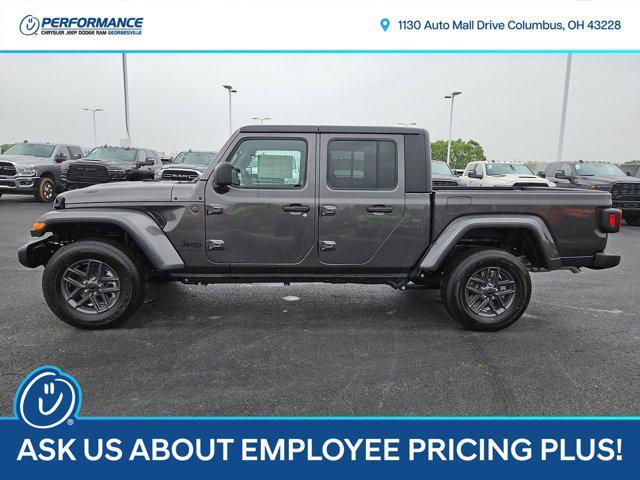 new 2025 Jeep Gladiator car, priced at $44,927