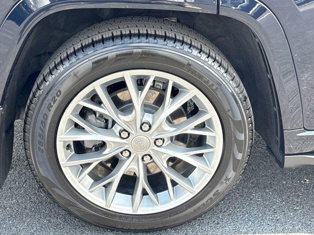 used 2024 Jeep Grand Cherokee L car, priced at $51,900