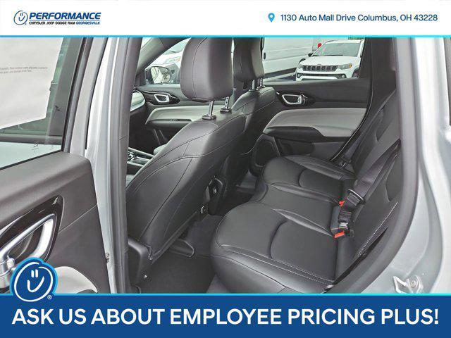 new 2025 Jeep Compass car, priced at $32,011
