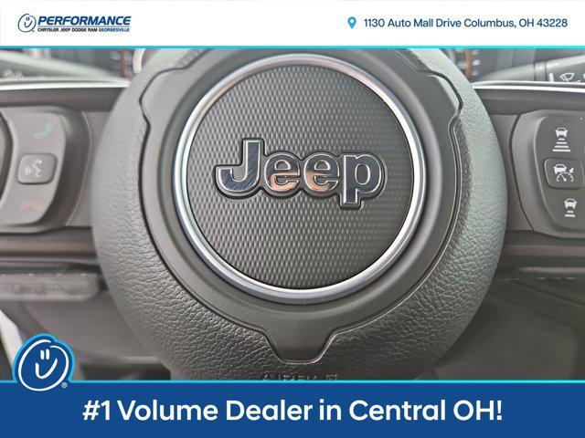 new 2025 Jeep Gladiator car, priced at $43,290
