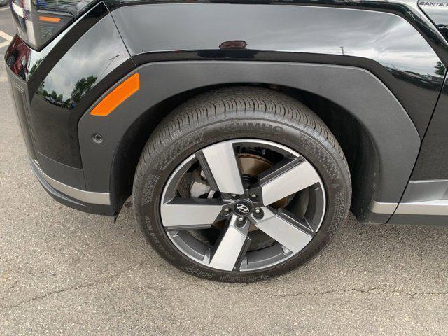 used 2024 Hyundai Santa Fe car, priced at $39,900