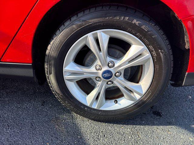 used 2013 Ford Focus car, priced at $4,988