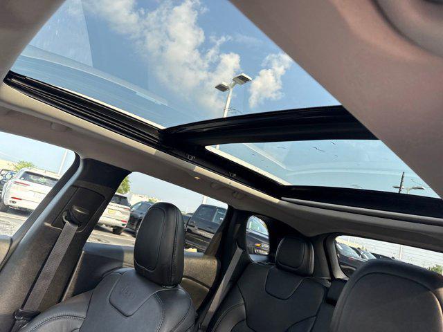used 2021 Jeep Cherokee car, priced at $24,900