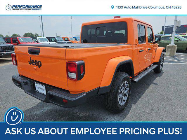 new 2025 Jeep Gladiator car, priced at $51,050