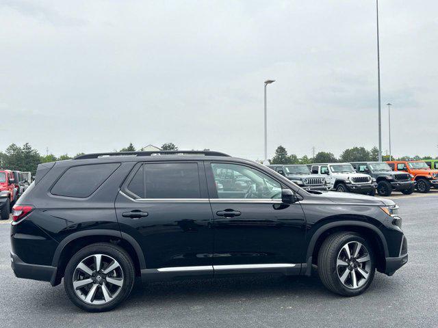 used 2023 Honda Pilot car, priced at $41,900
