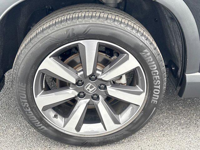 used 2023 Honda Pilot car, priced at $41,900