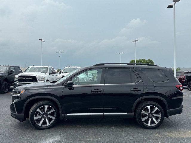 used 2023 Honda Pilot car, priced at $41,900