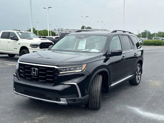 used 2023 Honda Pilot car, priced at $41,900