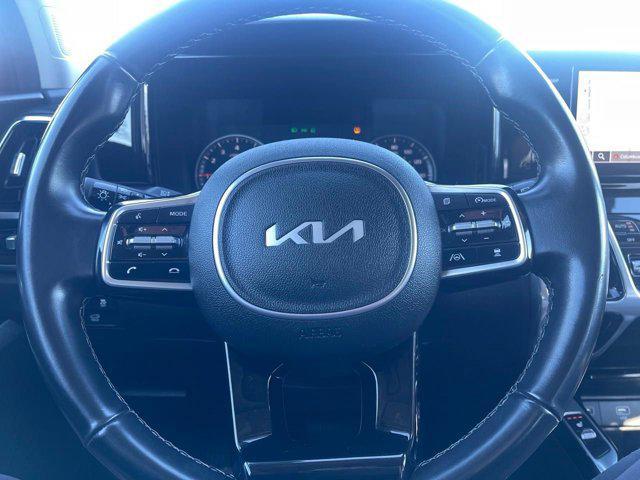 used 2022 Kia Sorento car, priced at $28,890