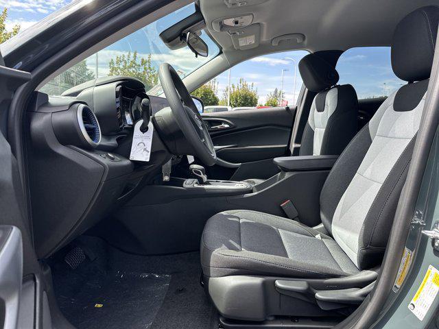 new 2025 Chevrolet Trax car, priced at $19,790