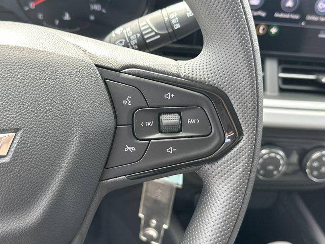 new 2025 Chevrolet Trax car, priced at $19,790