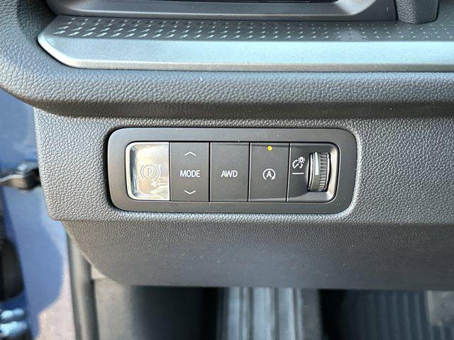 new 2026 Chevrolet Traverse car, priced at $41,495