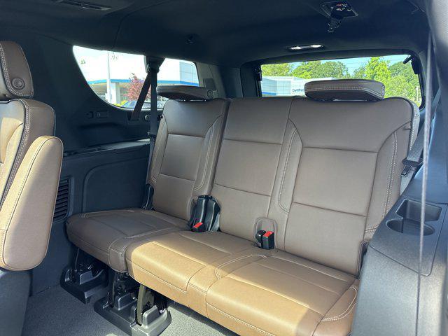 new 2025 Chevrolet Suburban car, priced at $93,730