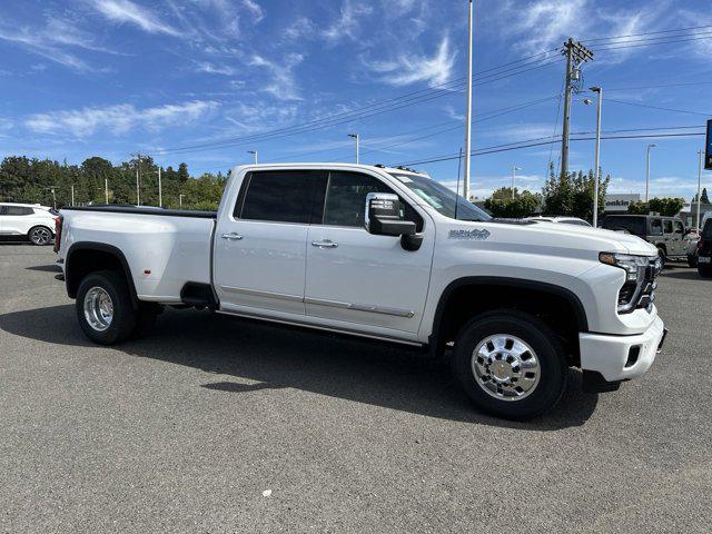 new 2025 Chevrolet Silverado 3500 car, priced at $93,670