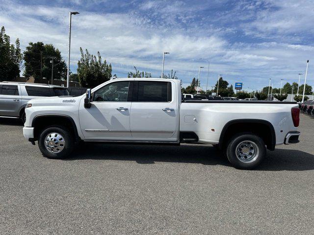 new 2025 Chevrolet Silverado 3500 car, priced at $93,670