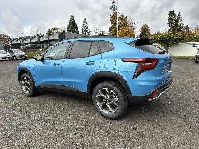 new 2025 Chevrolet Trax car, priced at $25,015