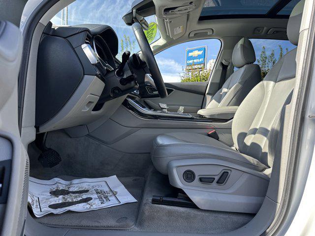 used 2024 Audi Q7 car, priced at $37,998