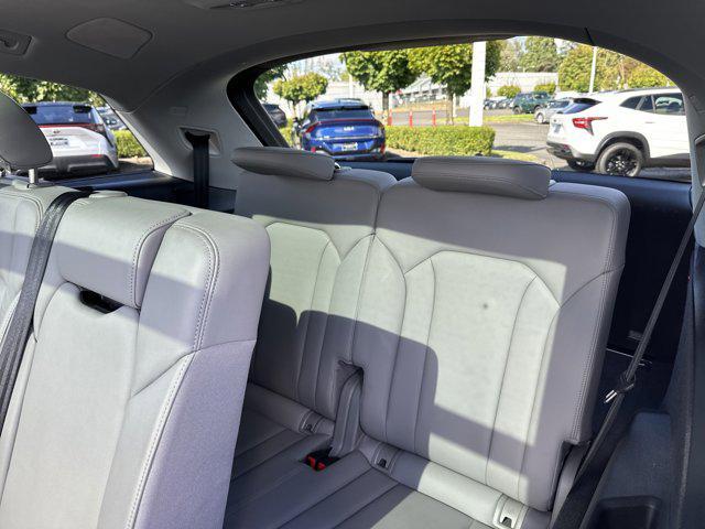 used 2024 Audi Q7 car, priced at $37,998