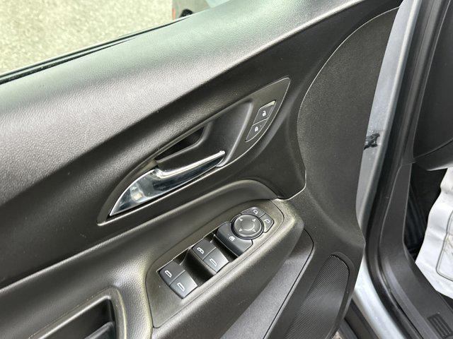 used 2024 Chevrolet Equinox car, priced at $18,988