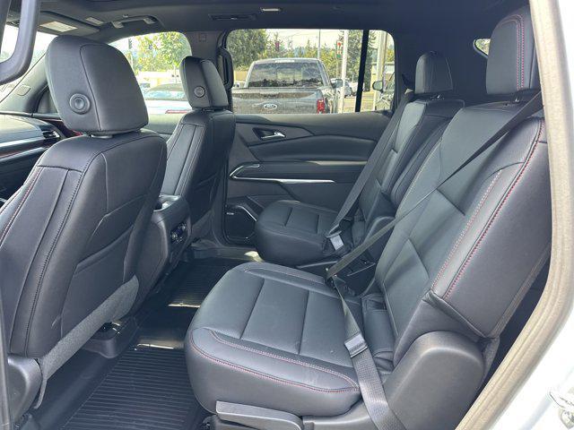 new 2026 Chevrolet Traverse car, priced at $58,875