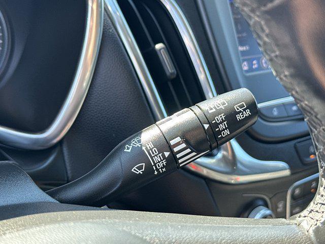 used 2024 Chevrolet Equinox car, priced at $20,998