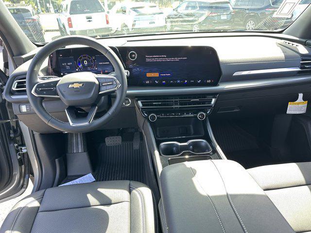 new 2025 Chevrolet Traverse car, priced at $42,555