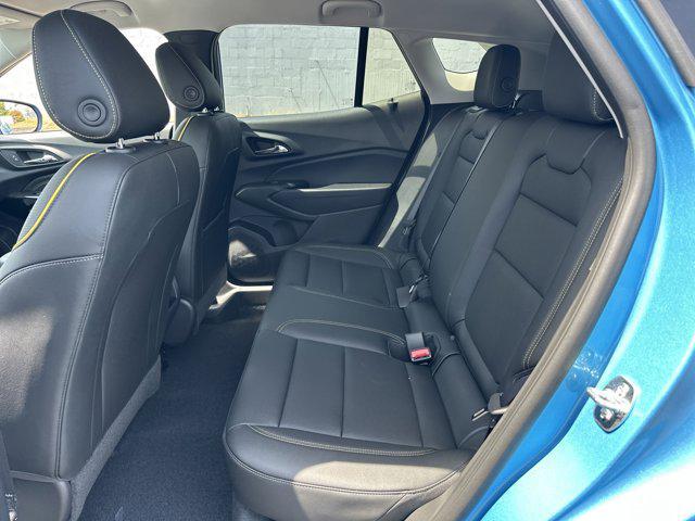 new 2025 Chevrolet Trax car, priced at $25,085