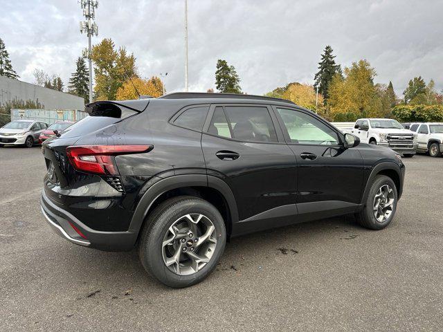 new 2025 Chevrolet Trax car, priced at $23,735